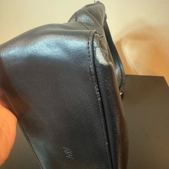 Black Matt & Nat purse. - Picture 7 of 9